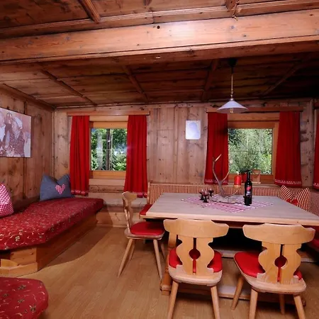 Apartment Ferienchalet Kreuzlauhof May-101 *